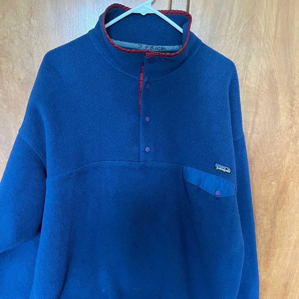 Patagonia Men's Deep Blue Crewneck Sweater